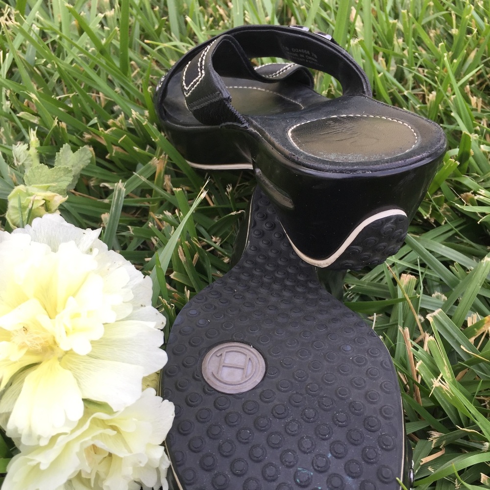 Nike Air - Cole Haan,  black wedge heels, size 7B - Picture 3 of 7